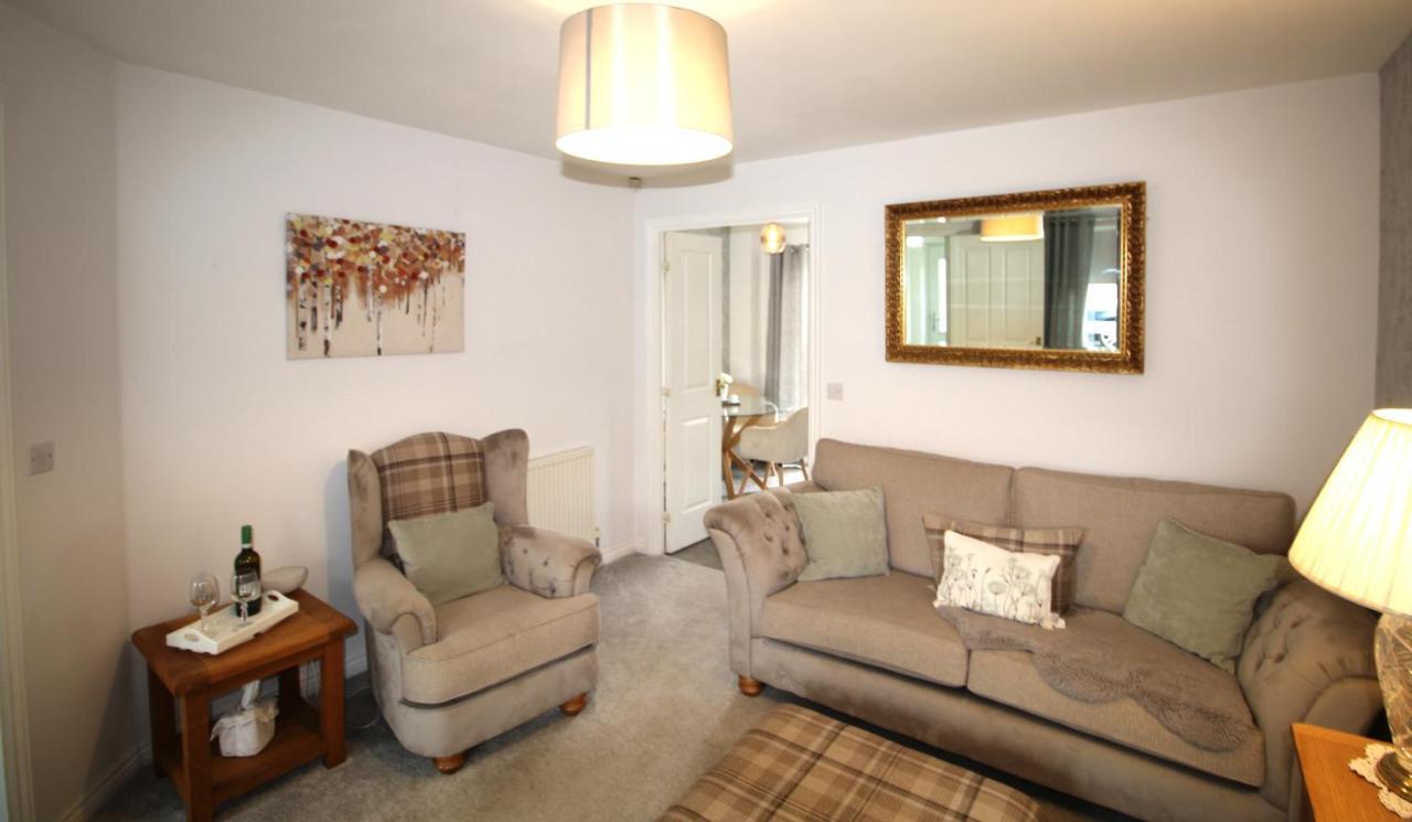 Ashington - 2 Bedroom House - Beautifully Decorated & Furnished - Large Garden 外观 照片